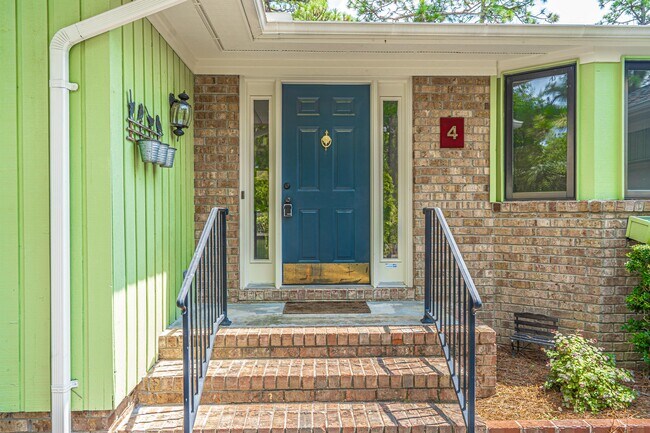 Foto del edificio - 4 Harness Pl