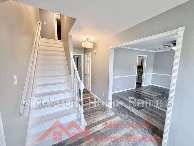 Building Photo - 512 McElroy Rd