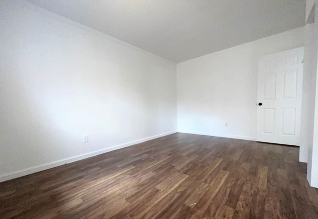 Building Photo - 2085 Franklin Ave