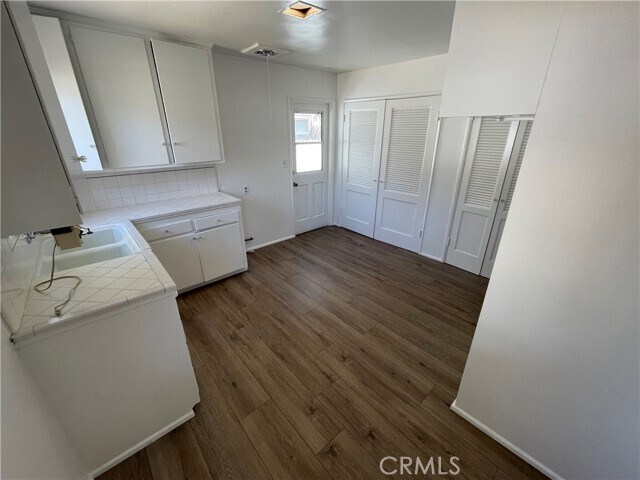 Foto del edificio - 733 Ocean View Ave
