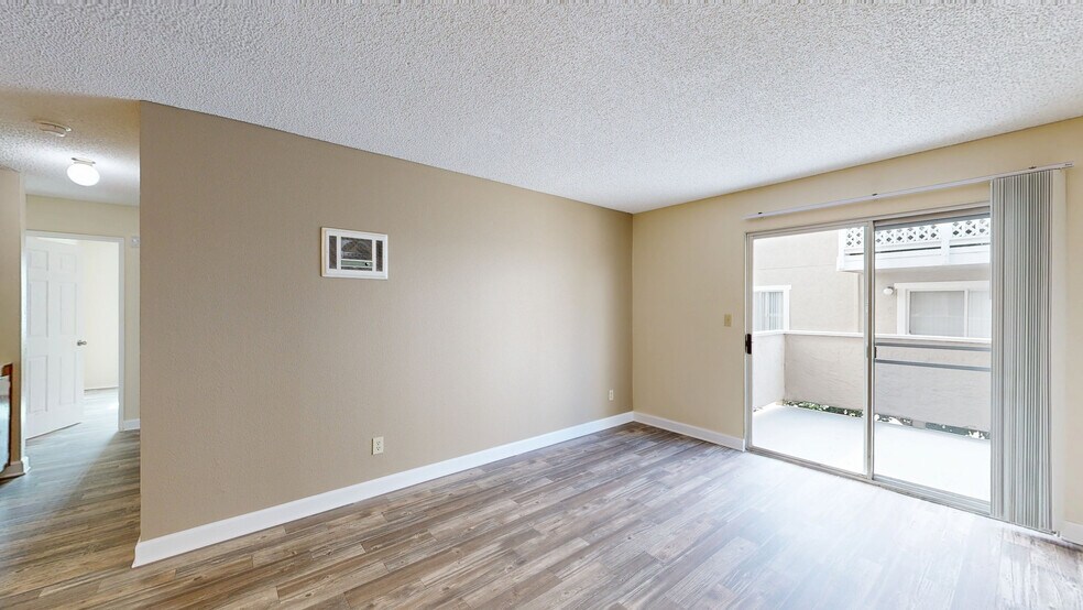 Greenbrier Apartments