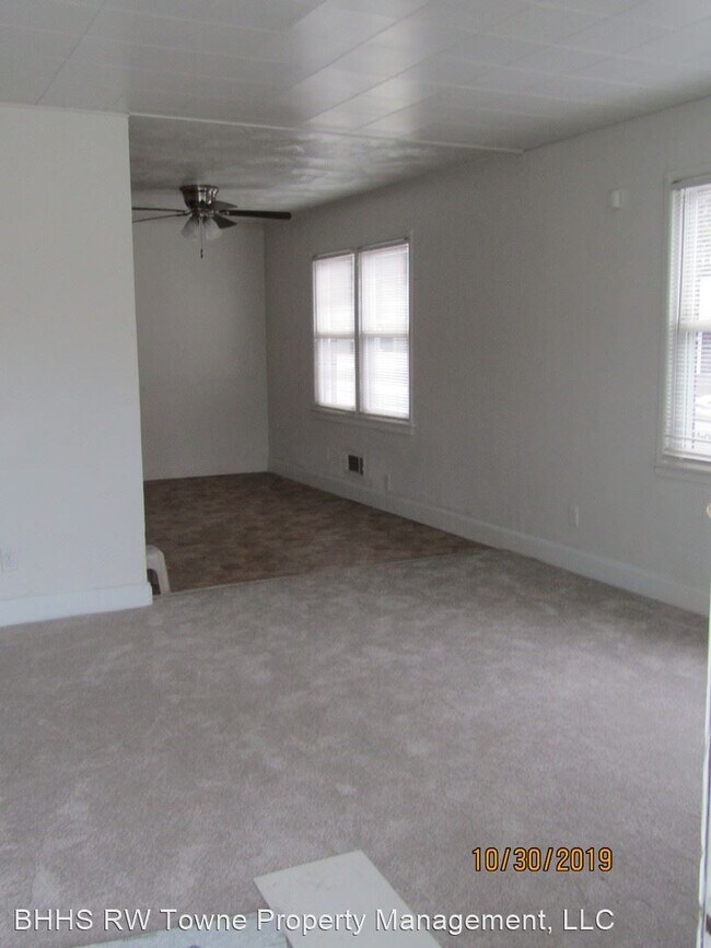 Building Photo - 3 br, 2 bath House - 2815 E. Princess Anne...