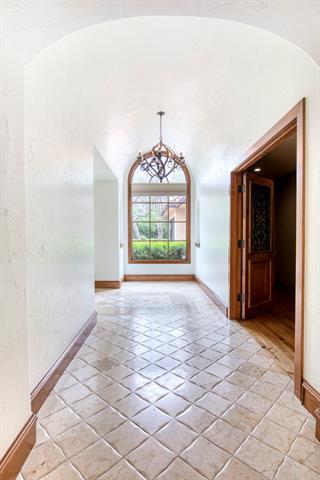 Foto del edificio - 8607 Midway Rd