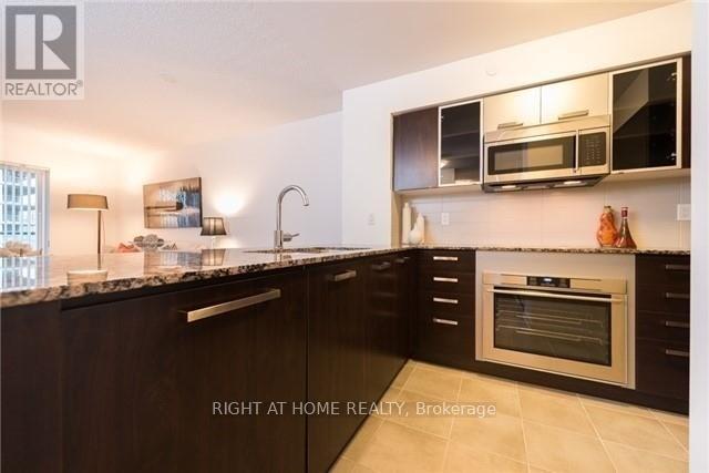 Photo du bâtiment - 5168 Yonge St