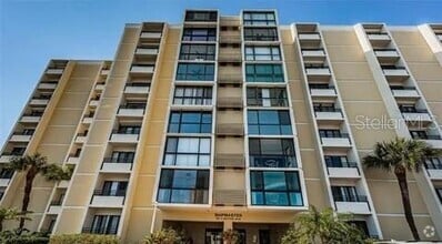 Building Photo - 800 S Gulfview Blvd