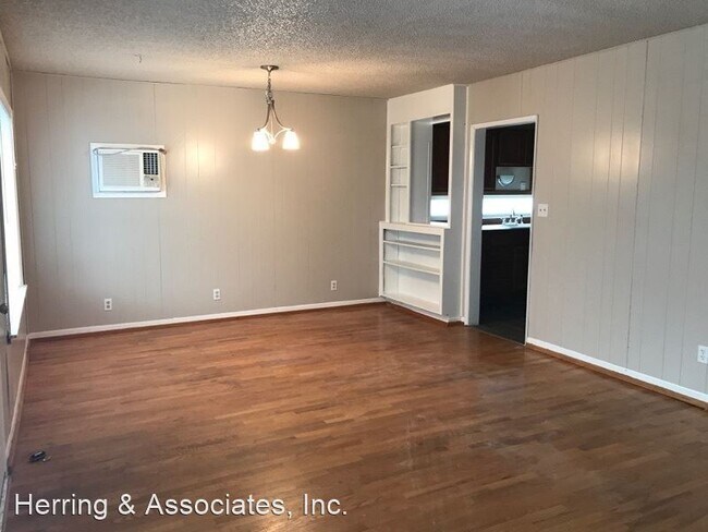 Foto del edificio - 2 br, 1 bath House - 1027 Cherry St