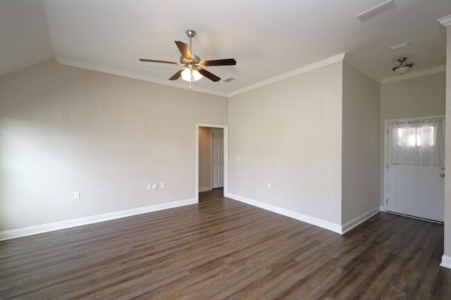 Building Photo - 3217 Kelsee Cir