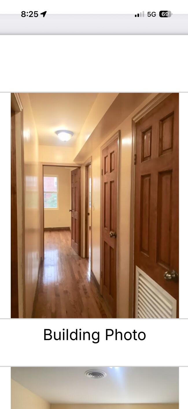 Foto del edificio - 1014 E 82nd St