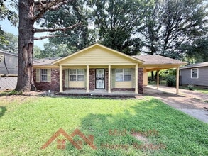 Building Photo - 1521 Abernathy Rd