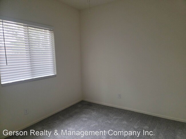Building Photo - 3 br, 2 bath House - 3009 N. Majestic Court