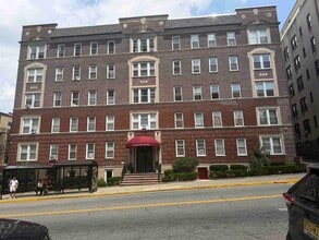 Building Photo - 6045 JFK Blvd E