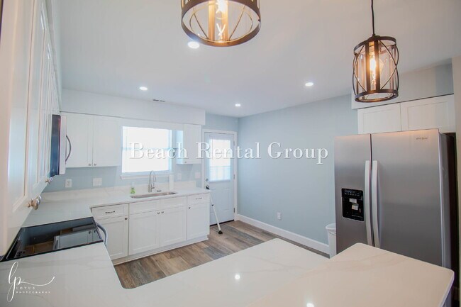 Building Photo - 3 Bedroom Townhome in Little River