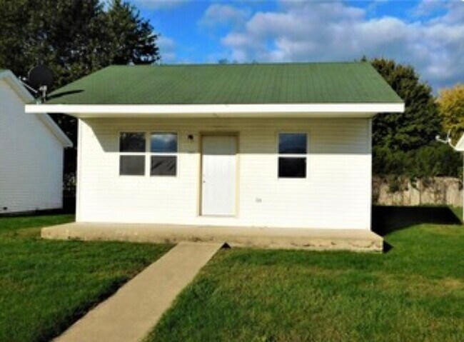 Building Photo - 103 Bailey Mdws