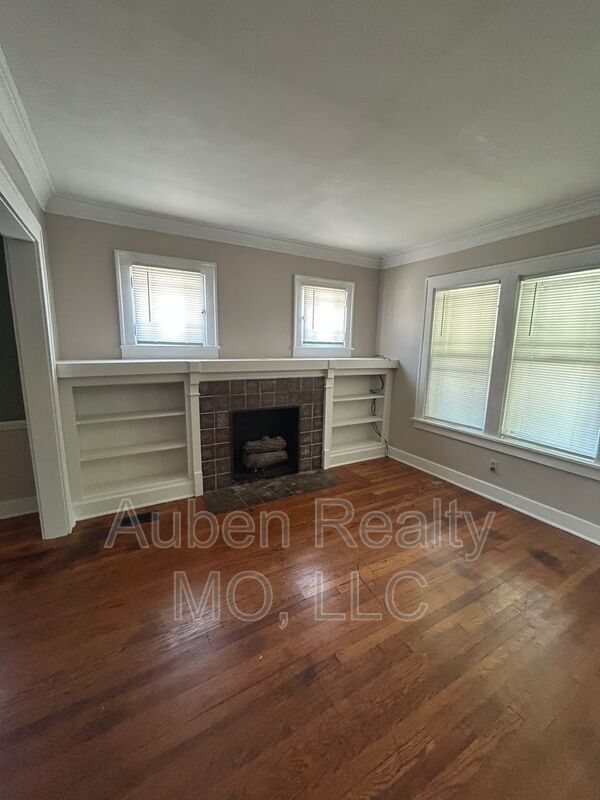 Foto del edificio - 5328 Rockhill Rd