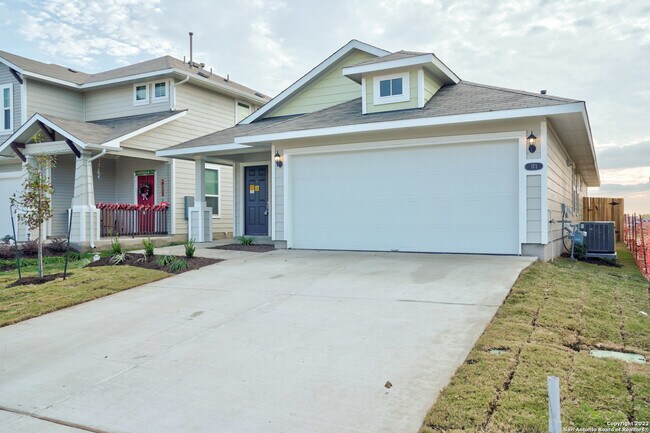 Building Photo - 171 White Dunes Dr