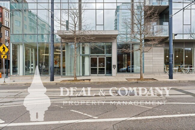 Foto del edificio - Luxury Condo Living in the Pearl