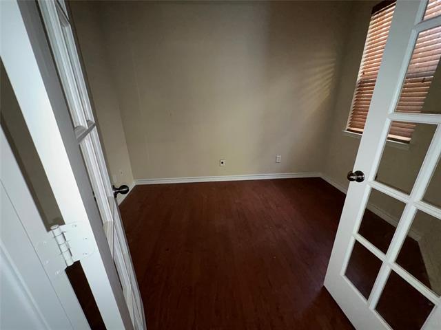 Building Photo - 5932 Clearwater Dr