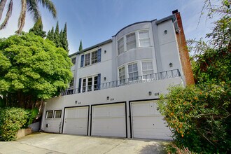 Exterior - 614 Acanto St