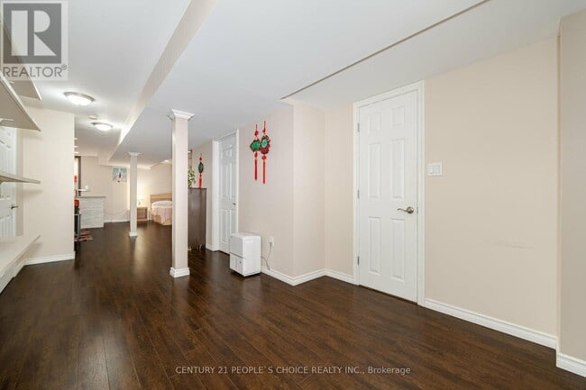 Building Photo - 41 Millhouse Mews