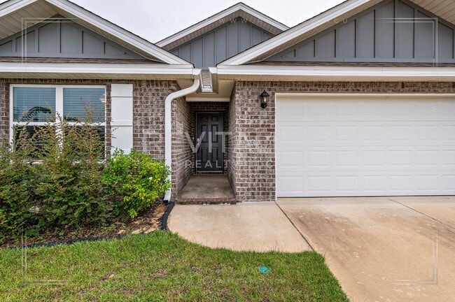 Building Photo - 8072 Irwin Loop