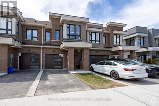 Building Photo - 95 Caspian Sq