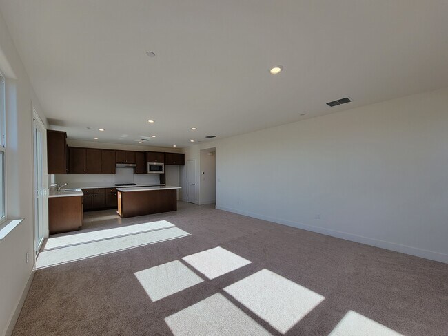 Building Photo - 3478 Sassafras Way