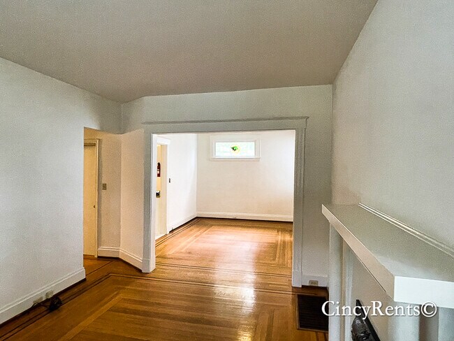 Foto del edificio - 2800 Observatory Ave