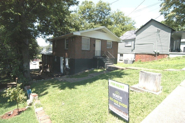 Primary Photo - 1249 2nd Ave S
