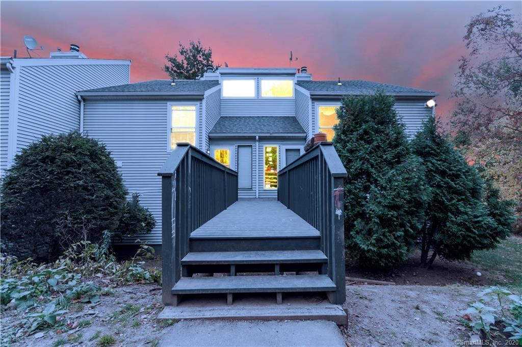 31 Pheasant Run Unit 31, Cromwell, CT 06416 Condo for Rent in