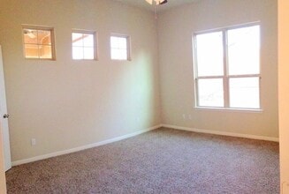Building Photo - 3602 Greyfriar Dr