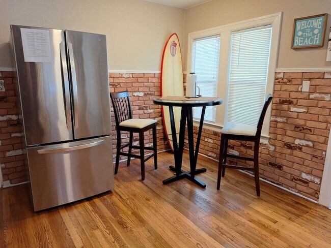 Foto del edificio - 221 15th Ave N