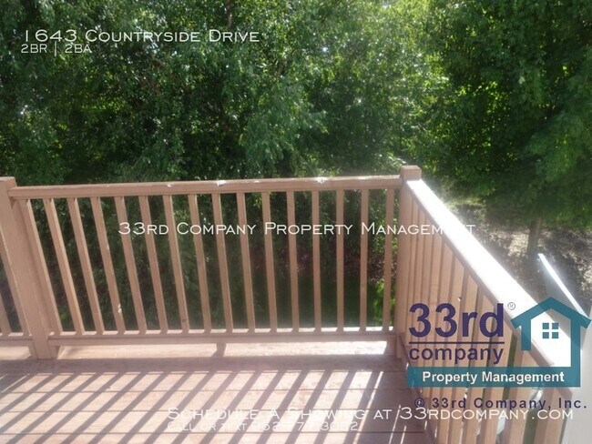 Foto del edificio - Fantastic 2 Bedroom/2 Bath Townhome in Sha...