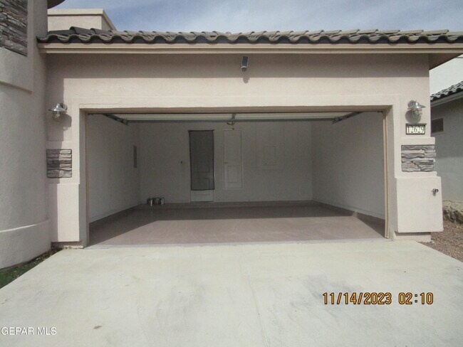 Foto del edificio - 12629 Keitha Adams Dr