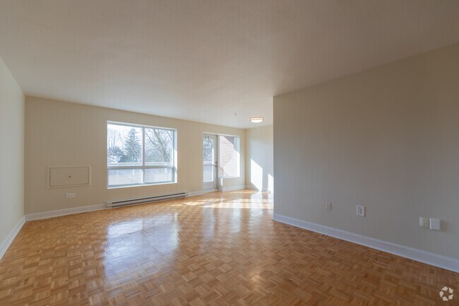 1 chambre, 1 salle de bain - Salon - The Village Squire Apartments