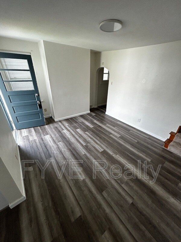 Foto del edificio - 17 E Sherman St