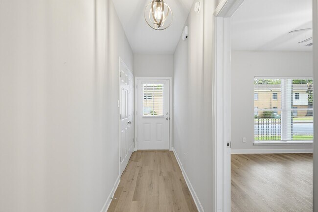 Foto del edificio - 649 Patterson St