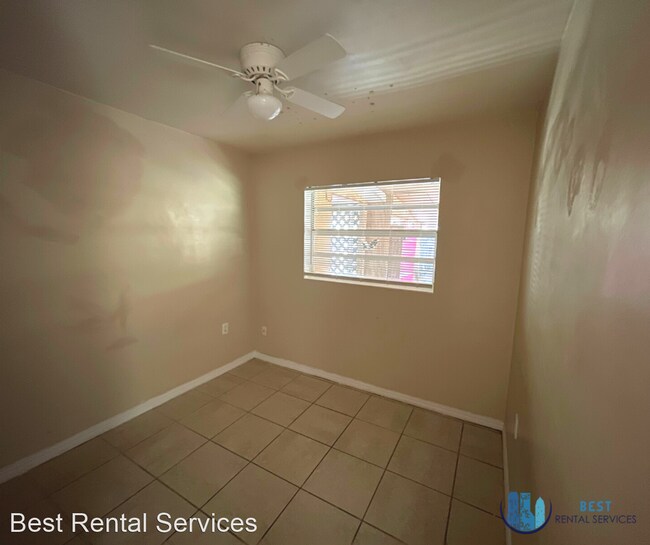 Building Photo - 3 br, 1 bath House - 1212 W Marjorie St