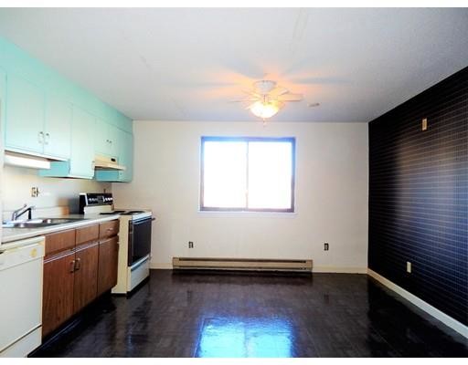 Foto del edificio - 109 Maple St