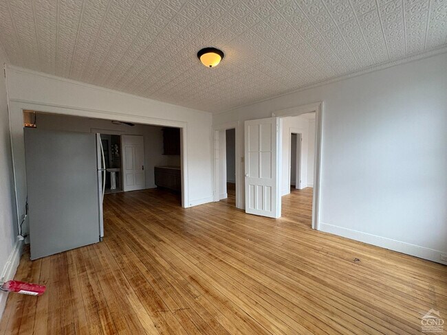 Foto del edificio - 612 Warren St