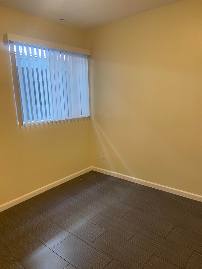 Bedroom - 507 W 83rd St
