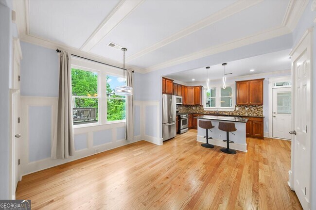 Foto del edificio - 1046 Wylie St SE