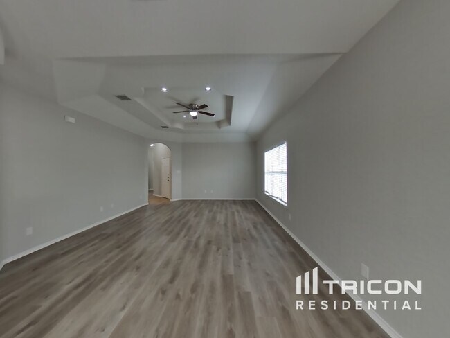 Building Photo - 4115 Grissom Park San Antonio TX