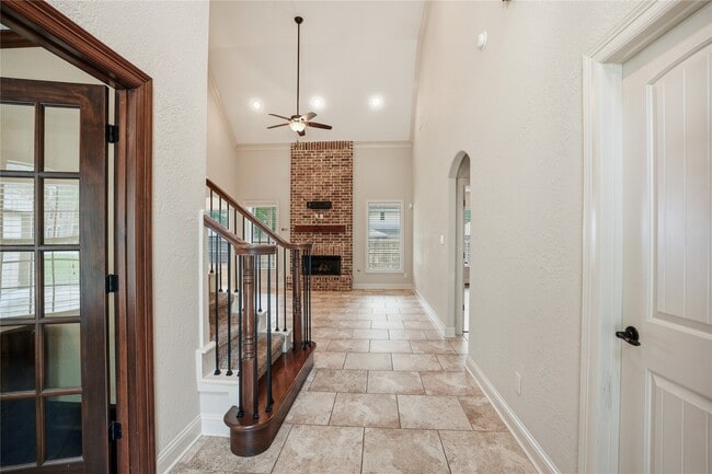 Building Photo - 536 Stephen F Austin Dr