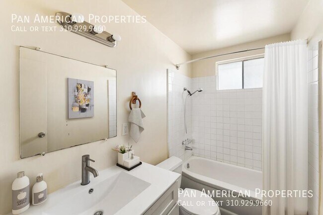 Foto del edificio - 9106 1/2 Palm St.-A6