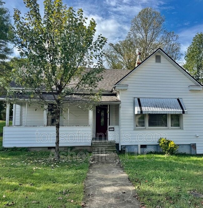 Photo - 121 Oakdale St House