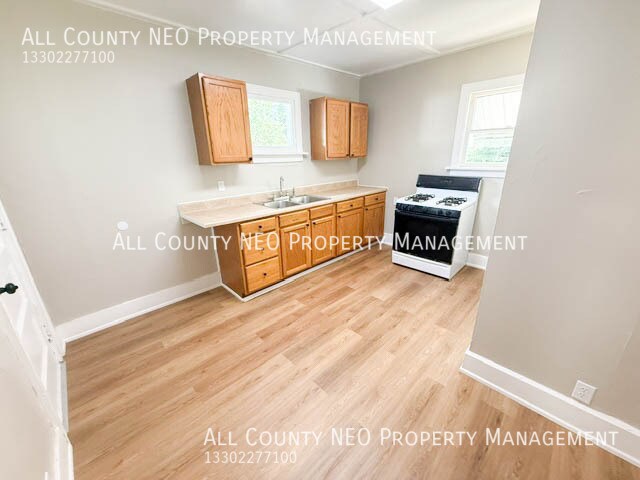 Foto del edificio - 549 Wildwood Ave