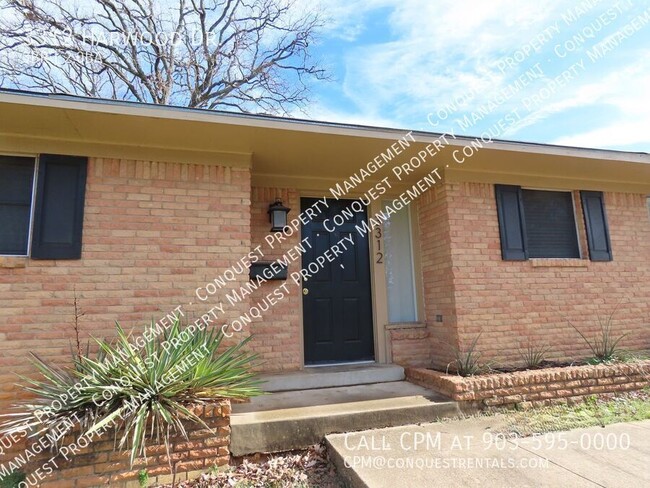 Foto del edificio - Spacious 3 Bedroom. 2 Bath House in Tyler