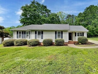 Building Photo - 229 Hughey Dr