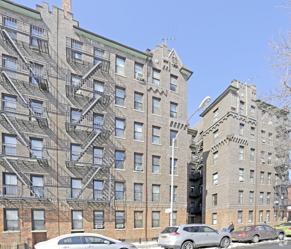 Foto principal - 32-42 33rd Street
