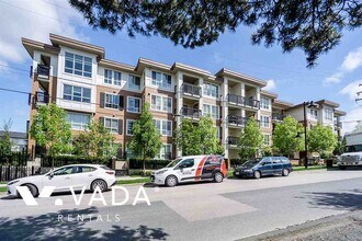 Building Photo - 611 Regan Ave